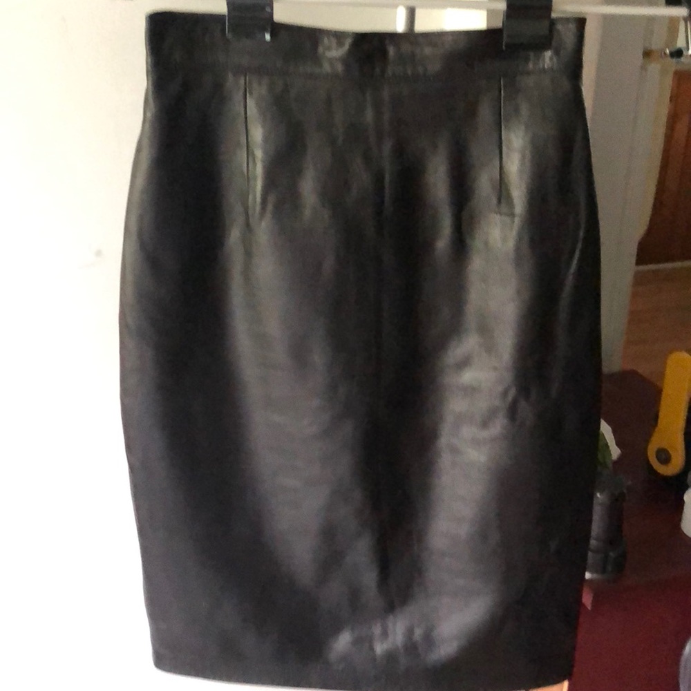 Leather skirt